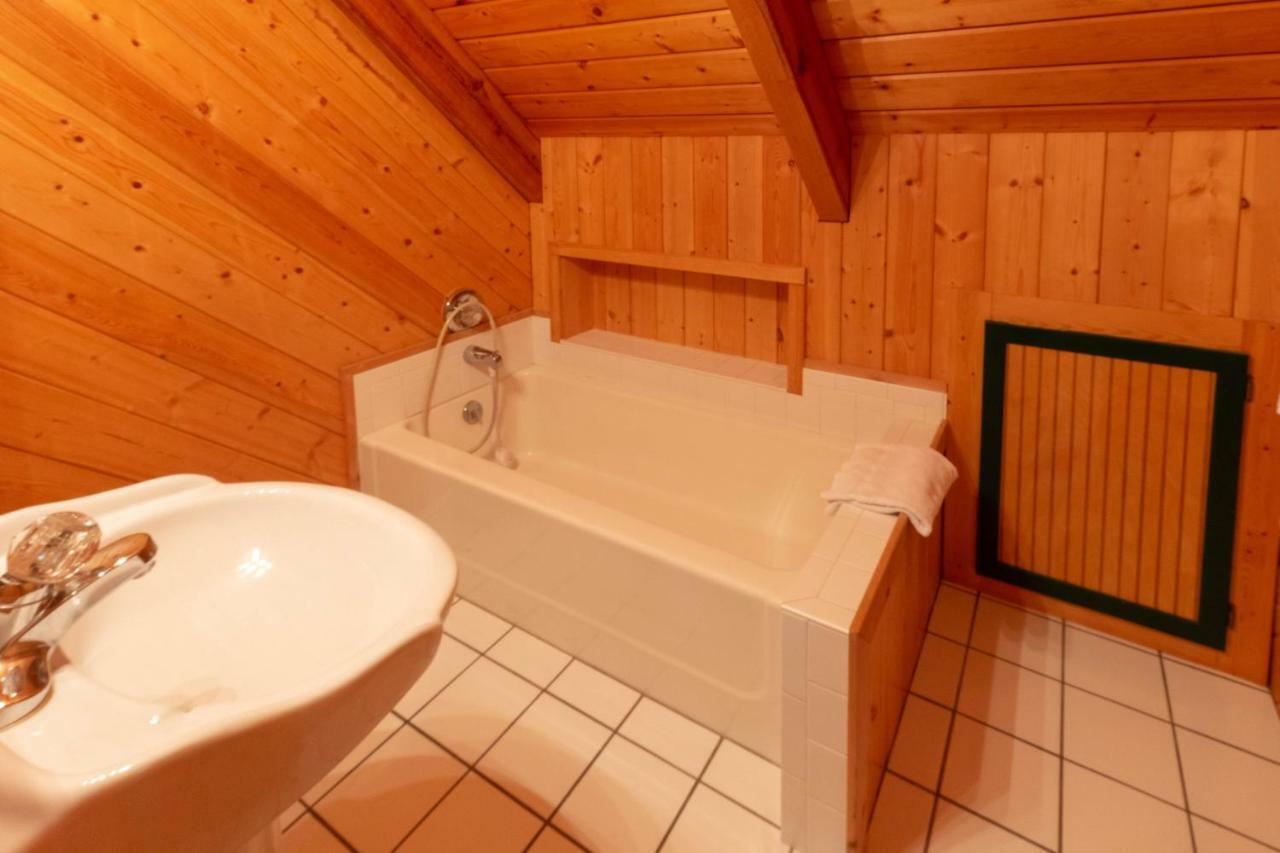 Creekside Bunkhouse Villa Whittier Eksteriør billede